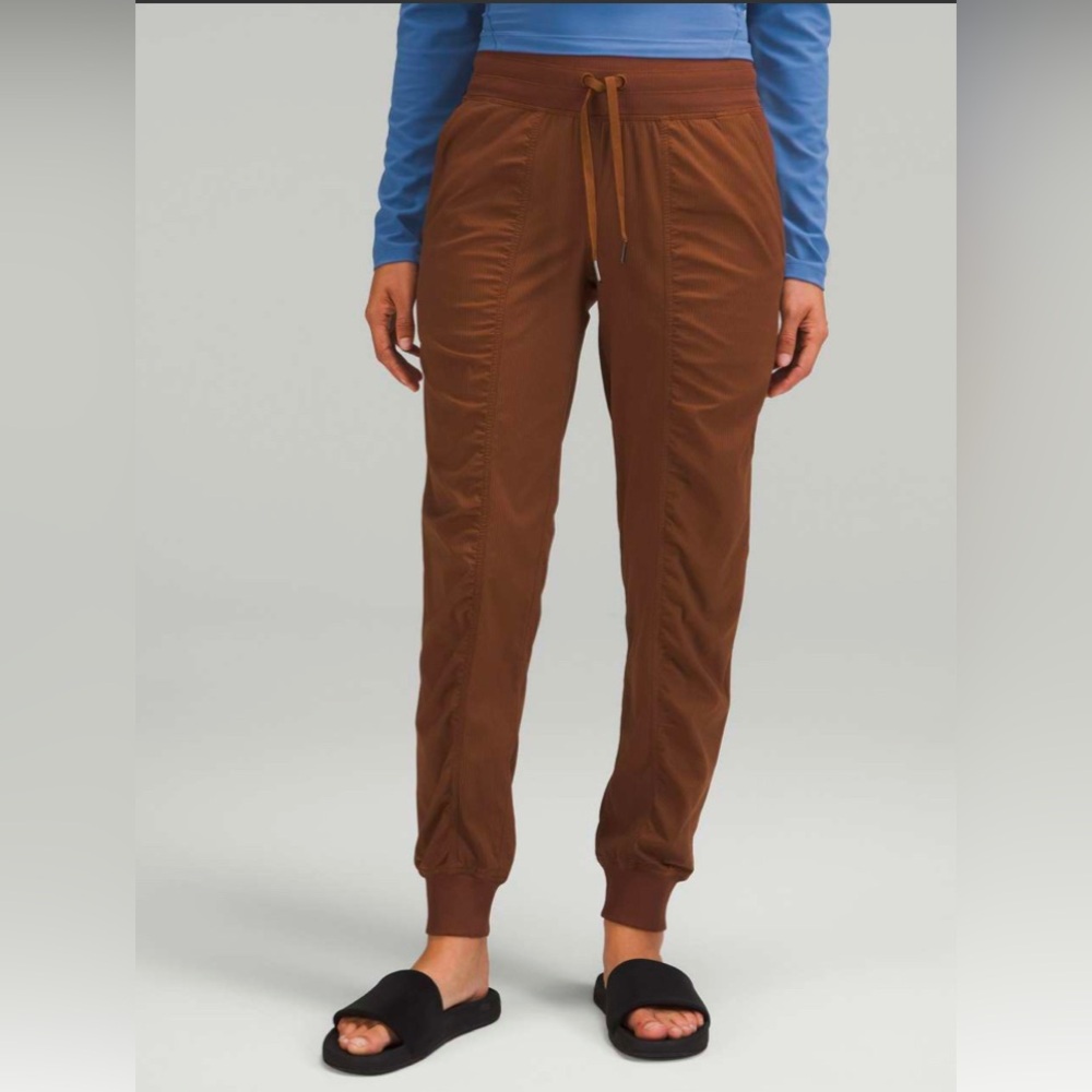 Lululemon Dance Studio Mid-Rise Jogger Sz2